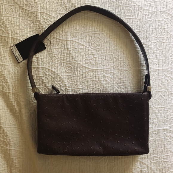 Minimalist Honduran Shoulder Bag - Picture 2 of 4